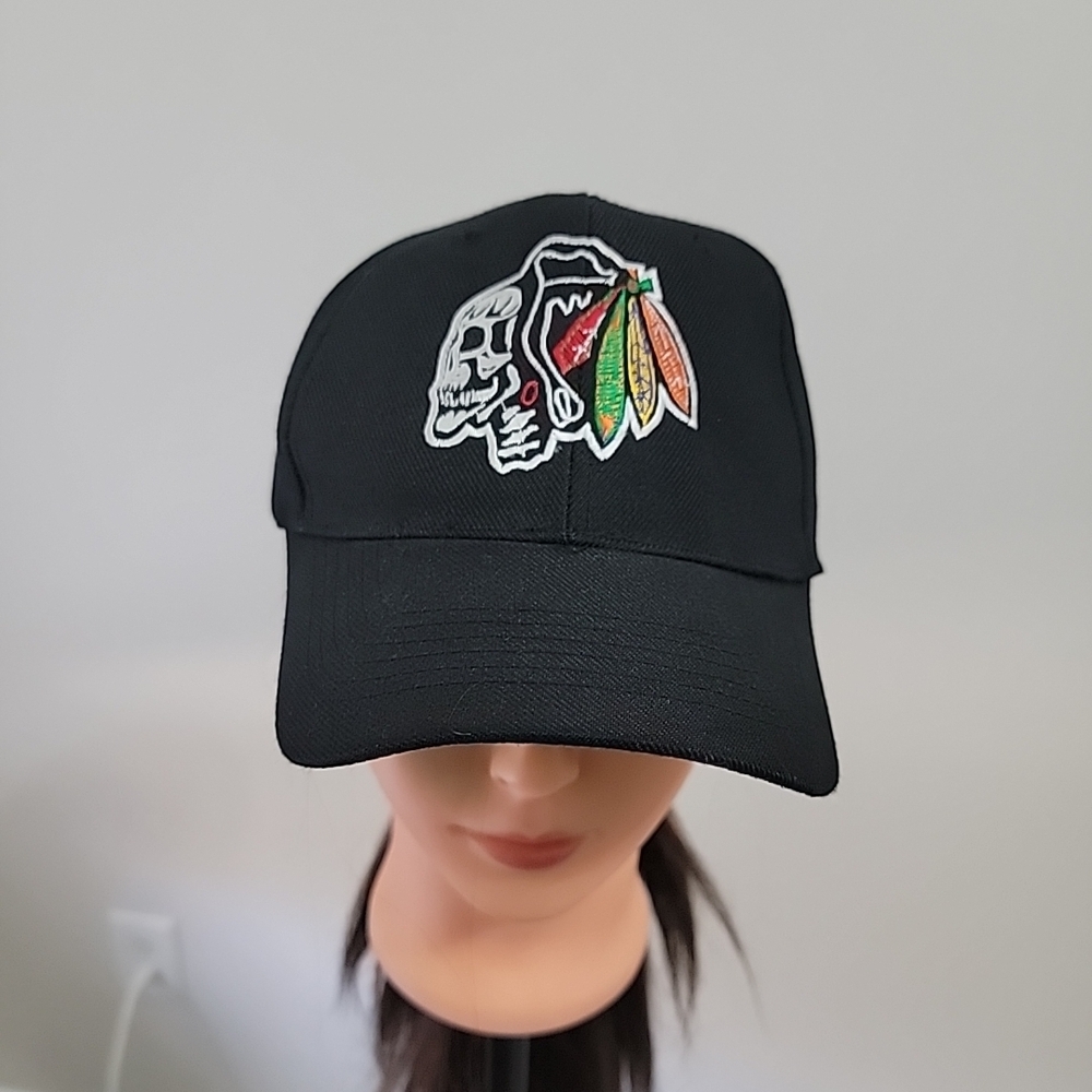 Chicago Blackhawks Skull Black Adjustable Hat Baseball Cap
